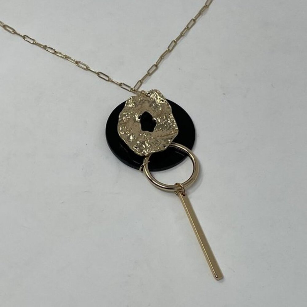 TOPSHOP FREEDOM Pendant Necklace
